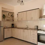 Agatha's Spacious Modern Apt-1 Peritheia