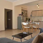 Agatha's Spacious Modern Apt-1 Apartmán *