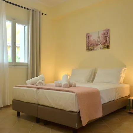 Agatha's Spacious Modern Apt-1 Lägenhet Peritheia