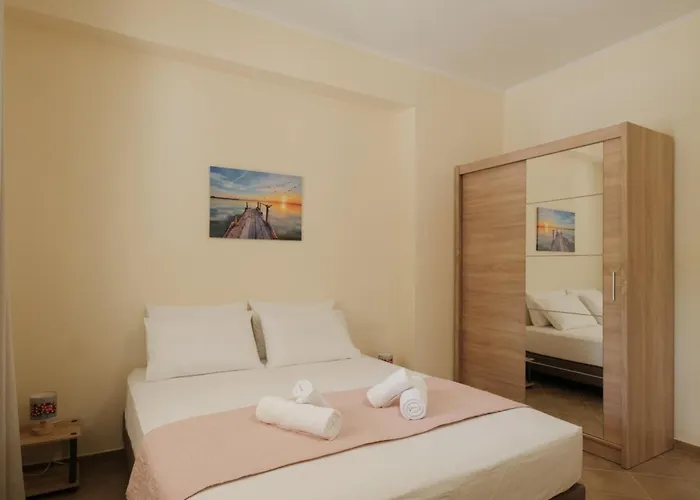 Agatha's Spacious Modern Apt-1 Apartamento *