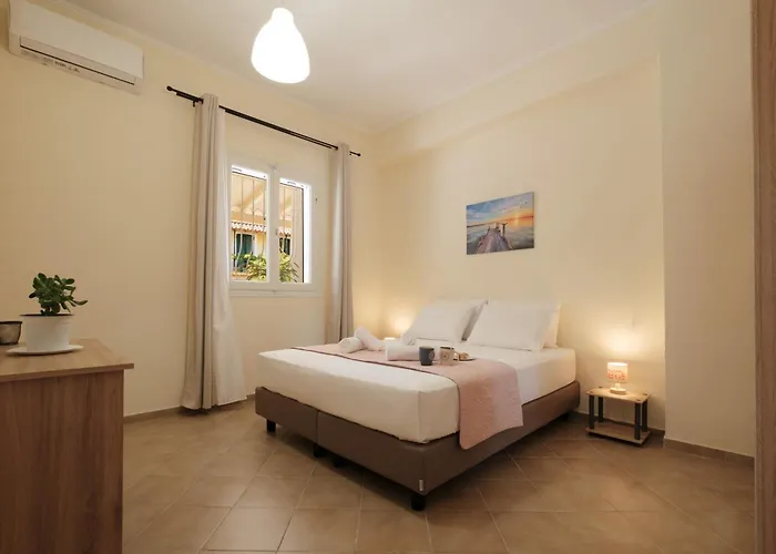 Agatha's Spacious Modern Apt-1 * Períthia